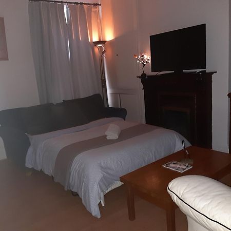 Phoenix Nights Guest House Barrow-in-Furness Buitenkant foto