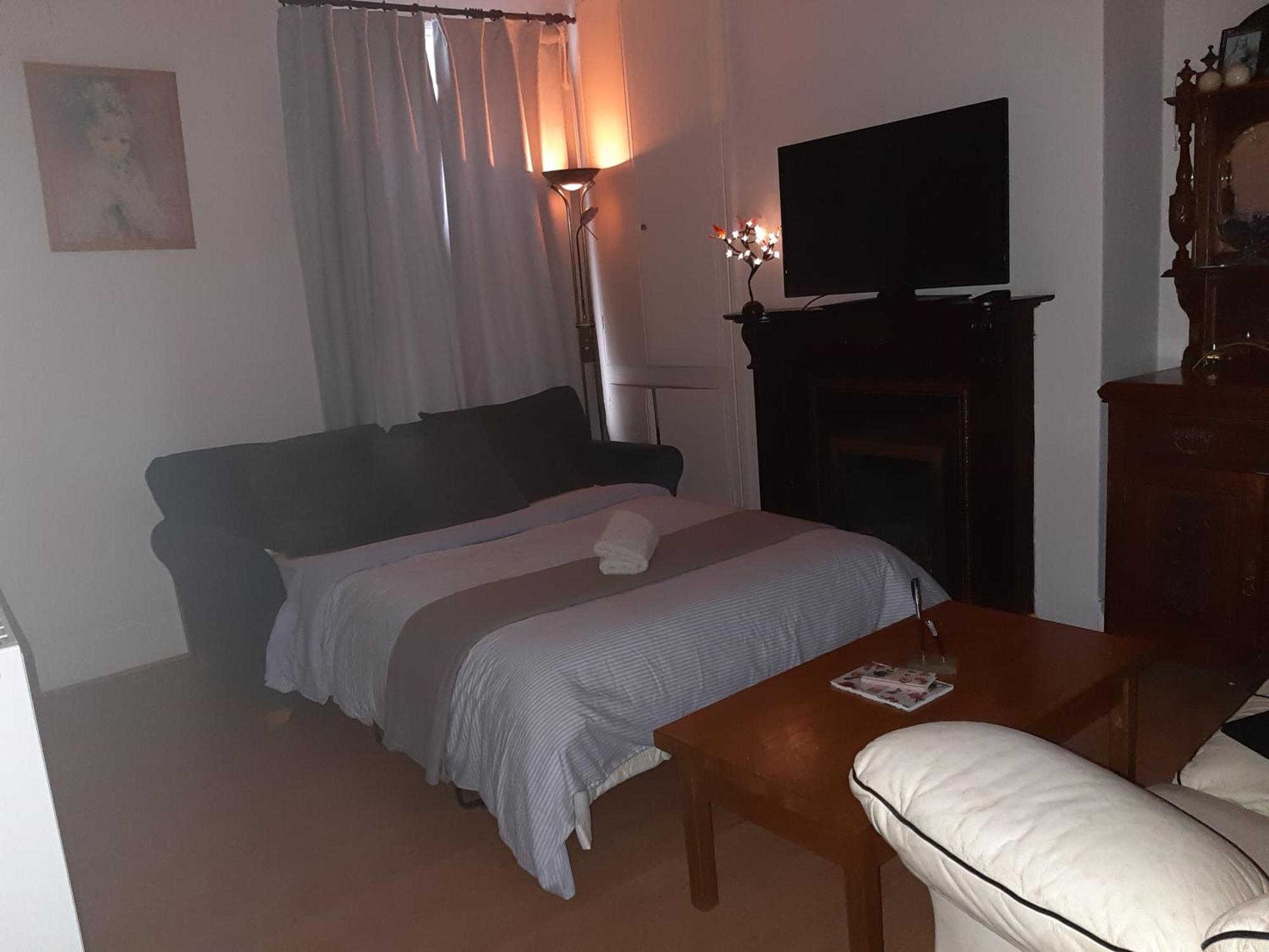 Phoenix Nights Guest House Barrow-in-Furness Buitenkant foto